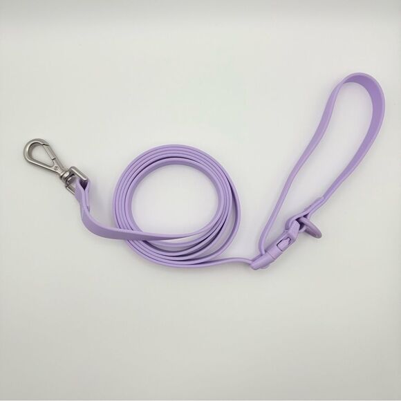 Lavender Waterproof Dog Leash - Picture 2 of 3